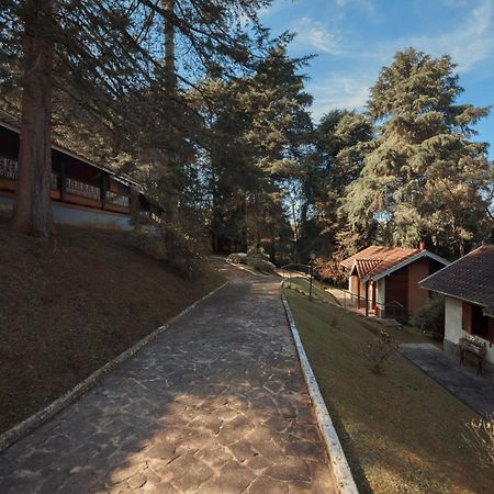 Pousada Dos Quatis Campos do Jordão Екстериор снимка