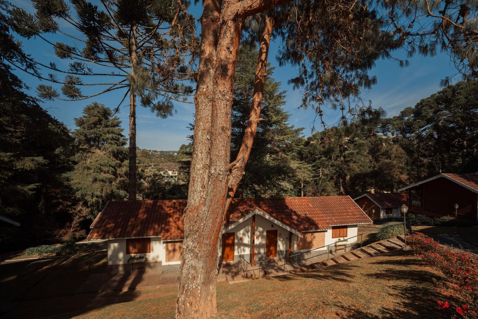 Pousada Dos Quatis Campos do Jordão Екстериор снимка